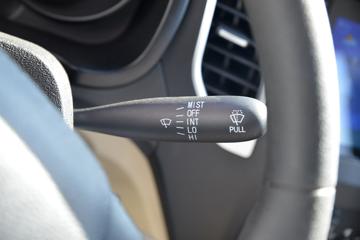 ������Խ �±�T3 1.6L ���� 122���� 2.42��˫����ʽ΢��(����)(SC5031XXYTFS6B1)ͼƬ