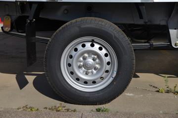 ������Խ �±�T3 1.6L ���� 122���� 2.42��˫����ʽ΢��(����)(SC5031XXYTFS6B1)ͼƬ