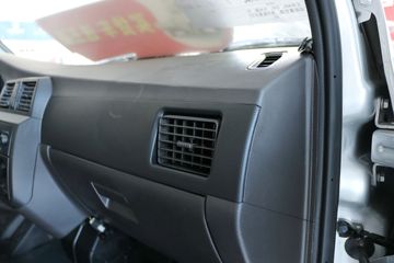 ���� �ٹ�С�� �ӳ�������� 1.5L 102���� ���� 2.96�׵�������΢��(LZW1029LEQUA)ͼƬ