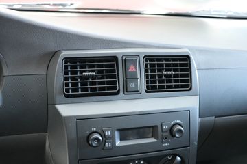 ���� �ٹ�С�� �ӳ�������� 1.5L 102���� ���� 2.96�׵�������΢��(LZW1029LEQUA)ͼƬ