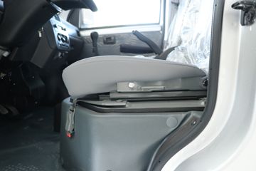 ���� �ٹ�С�� �ӳ�������� 1.5L 102���� ���� 2.96�׵�������΢��(LZW1029LEQUA)ͼƬ