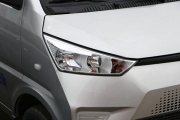 ����翨 2.5T 3.015�׵��Ŵ��綯�������䳵 41.86kWhͼƬ