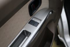 五菱电卡 2.5T 3.015米单排纯电动栏板运输车 41.86kWh