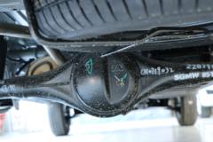 五菱之光 加长版实用型 82马力 5座 1.2L面包车
