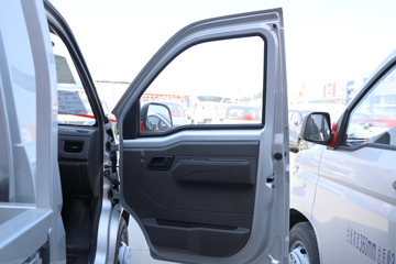  ٹ¿  1.8L 125  3.3׵΢()(˫̥)(LZW1030LT6B)ͼƬ