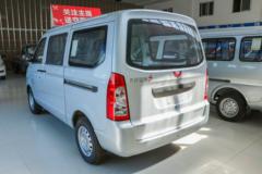 五菱 荣光S 2022款标准型 76马力 1.2L汽油 7座 面包车(国六)(带空调)