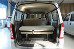 五菱 荣光S 2022款标准型 76马力 1.2L汽油 7座 面包车(国六)(带空调)