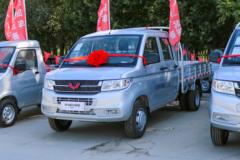 五菱荣光新卡加长版，大载重，致富好帮手！