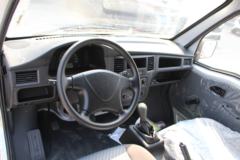 五菱之光 2019款  5座 76马力 1.2L封闭式货车(国六)(LZW5022XXYBQ6C)