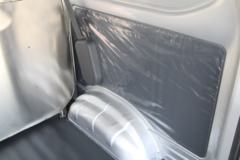 五菱之光 2019款  5座 76马力 1.2L封闭式货车(国六)(LZW5022XXYBQ6C)