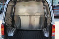 五菱之光 2019款  5座 76马力 1.2L封闭式货车(国六)(LZW5022XXYBQ6C)