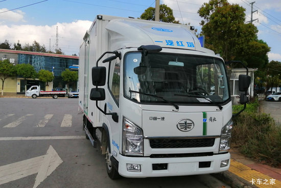 һ EV330 4.5T 4.2׵Ŵ綯ʽῨ(CA5040XXYL3BEV-2)86.55kWh