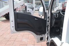 跃进 福星S80 1.5L 113马力 汽油 4.05米单排栏板小卡(SH1033PEGCNZ1)