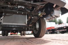 跃进 福星S80 1.5L 113马力 汽油 4.05米单排栏板小卡(SH1033PEGCNZ1)