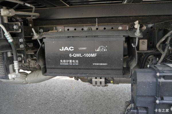 本店为您推荐 江淮 恺达X6 3.31米排半厢式微卡