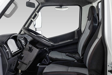 һ������ ��Ű���1ϵV6 102���� 3.02�׵��������Ῠ(����)ͼƬ