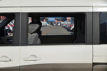 ������Խ ��Խ��V5 ������ 122���� 1.6L���� 7�������ͼƬ