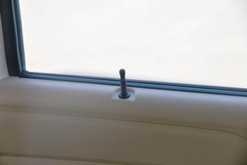 ������Խ ��Խ��V5 ������ 122���� 1.6L���� 7�������ͼƬ