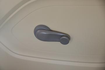 ������Խ ��Խ��V5 ������ 122���� 1.6L���� 7�������ͼƬ