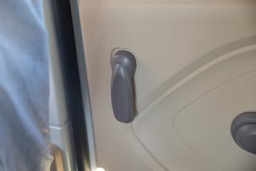 ������Խ ��Խ��V5 ������ 122���� 1.6L���� 7�������ͼƬ