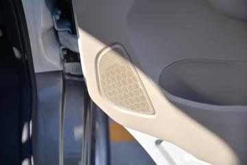 ������Խ ��Խ��V5 ������ 122���� 1.6L���� 7�������ͼƬ