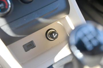 ������Խ ��Խ��V5 ������ 122���� 1.6L���� 7�������ͼƬ