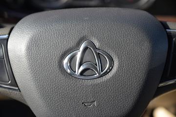 ������Խ ��Խ��V5 ������ 122���� 1.6L���� 7�������ͼƬ