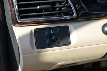 ������Խ ��Խ��V5 ������ 122���� 1.6L���� 7�������ͼƬ