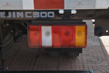 Ծ ԽC300 132 4.2׵Ῠ()(SH1043ZFDCWZ5)ͼƬ