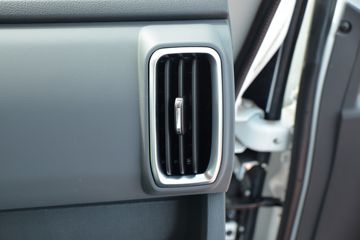 Ծ�� ��ԽC300 132���� 3.82���Ű������Ῠ(����)(SH1043ZFDCWZ6)ͼƬ