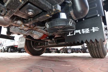 Ծ�� ��ԽC300 132���� 3.82���Ű������Ῠ(����)(SH1043ZFDCWZ6)ͼƬ