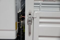 跃进 超越C300 132马力 3.82米排半栏板轻卡(国六)(SH1043ZFDCWZ6)