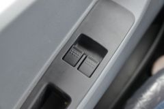 跃进 超越C500 150马力 4.2米单排栏板轻卡(国六)(SH1043ZFDCWZ5)