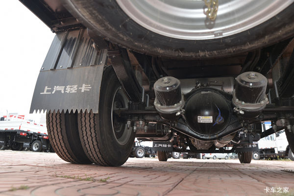 ��ԽCϵ�ػ������л��ȴ����� �����ߴ�0.9��