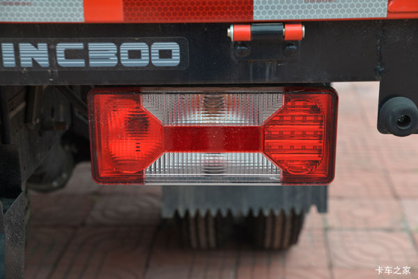 ��ԽCϵ�ػ������л��ȴ����� �����ߴ�0.5��