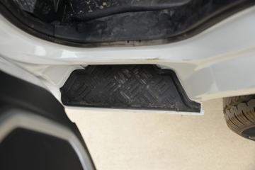 ������Խ��D5 PLUS ����� 2.0L 144���� 3.95�׵�������΢��(����)ͼƬ