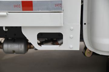 ������Խ��D5 PLUS ����� 2.0L 144���� 3.95�׵�������΢��(����)ͼƬ