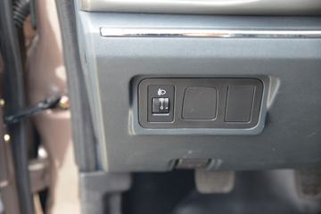 Խ ԽF3  1.6L 122 ˫Ƥ()(745kg)ͼƬ