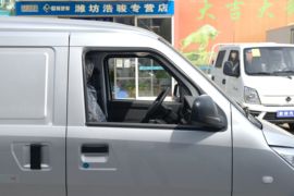 五菱EV50&nbsp;电动封闭厢货外观图片