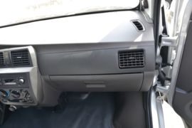 五菱EV50&nbsp;电动封闭厢货驾驶室图片