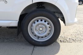 远程E5L&nbsp;电动封闭厢货底盘图片