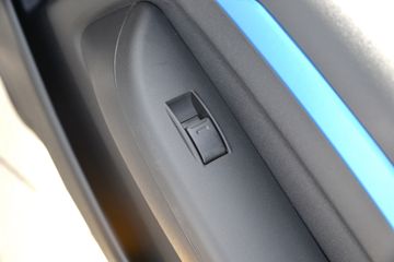 Զ�� E6 ��׼�� 3.5T 5.45�׵Ͷ����綯��ջ���50.23kWhͼƬ