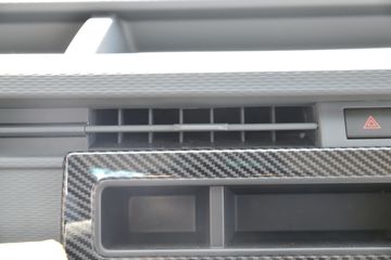 Զ�� ����V6E 2022�� ��ֵ�� 3T 4.845�״��綯��ջ���(M1)41.86kWhͼƬ