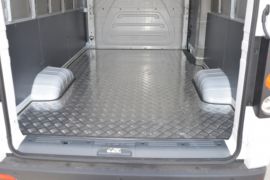 星享&nbsp;电动封闭厢货货厢图片