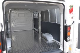 星享&nbsp;电动封闭厢货货厢图片