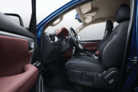 黄海N1S&nbsp;皮卡驾驶室                                               图片