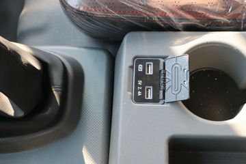 ���� ˧��S7 160���� 4.12�׵�����ʽ�Ῠ(����)ͼƬ