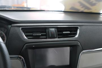 �� ��S30 2022�� ��׼�� 1.6L 123���� ���� 3.2�׵�������΢��(����)ͼƬ