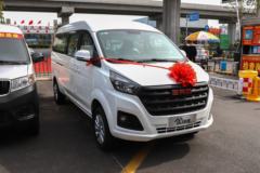 金杯 金海狮 2021款 旅行狮 112马力 1.5L 6座多用途乘用车