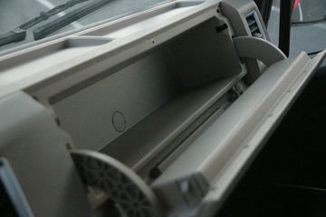 ���� ����˹T9 220���� 4X2 6.8��AMT�Զ����Ű���ʽ�ػ���(����)(HFC5181XXYB80K1E2S)ͼƬ